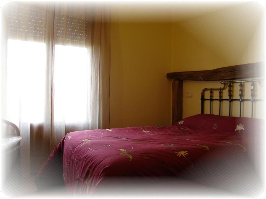 La Noguera De Socasa Guest House Romancos Bagian luar foto