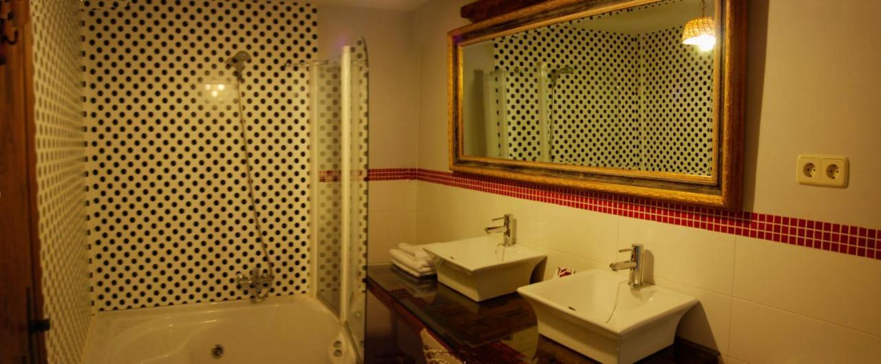 La Noguera De Socasa Guest House Romancos Bagian luar foto