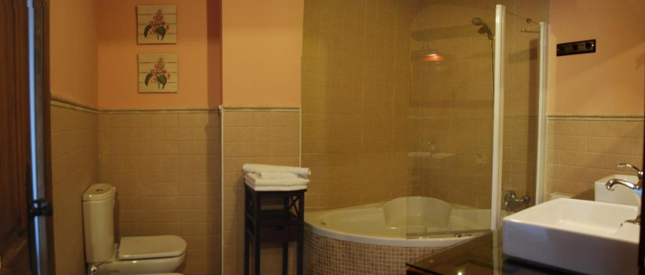 La Noguera De Socasa Guest House Romancos Bagian luar foto