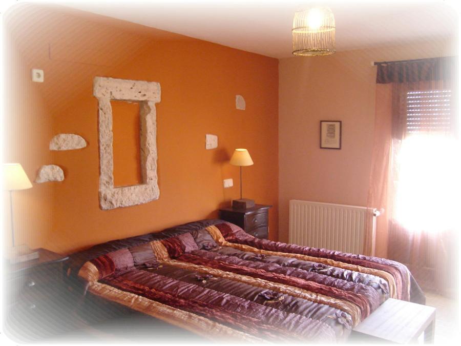 La Noguera De Socasa Guest House Romancos Bagian luar foto